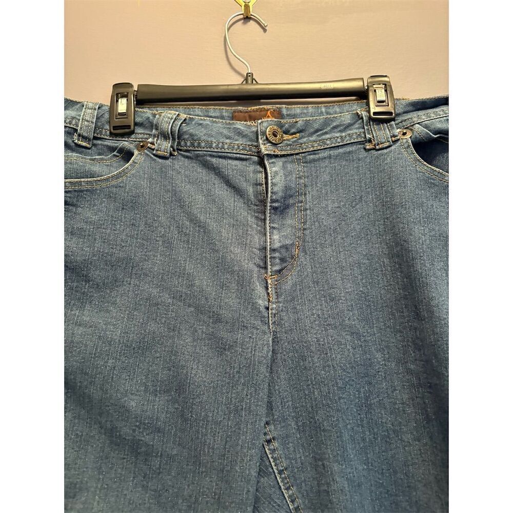 Ashley Stewart Women's Denim Capris Blue Size 16 Casual Culotte Style - Picture 2 of 10